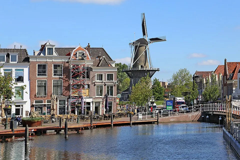 Leiden