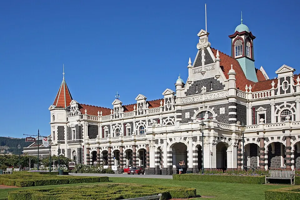 Dunedin railway station