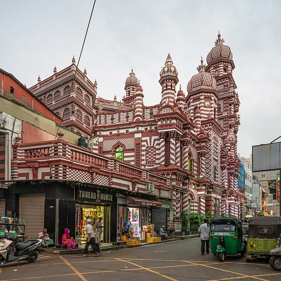 Jami Ul-Alfar Mosque