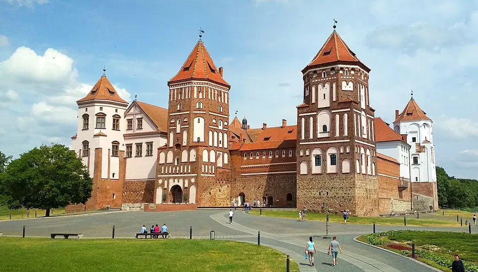 Mir Castle Complex