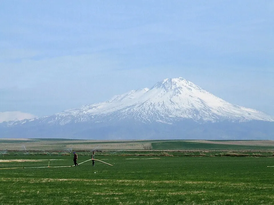Mount Hasan