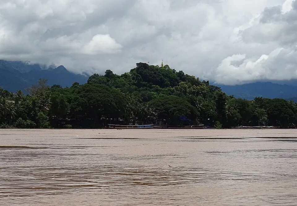 Mount Phou Si