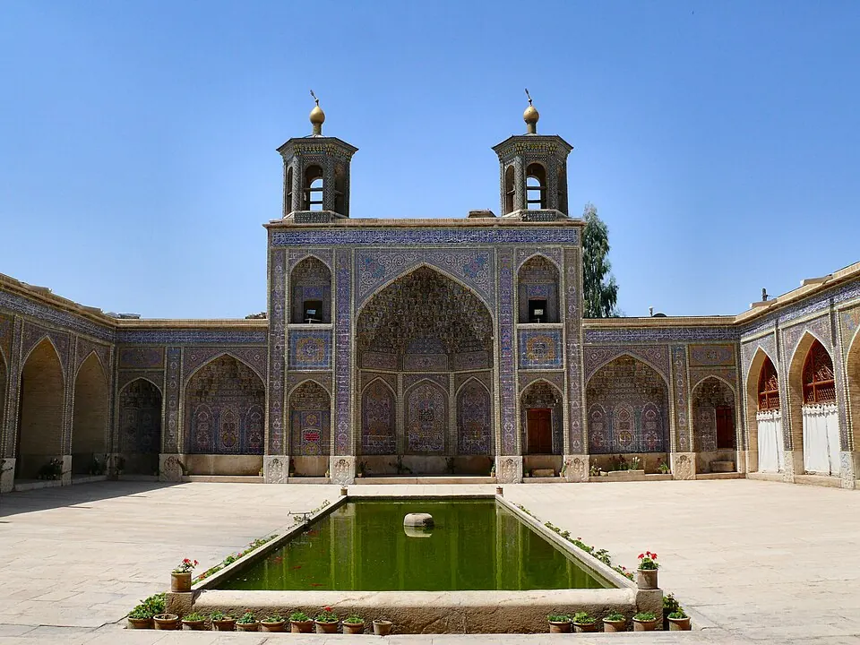 Nasir-ol-Molk Mosque