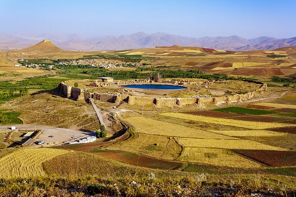Takht-e Soleymān