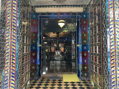 Arulmigu Sri Rajakaliamman Glass Temple