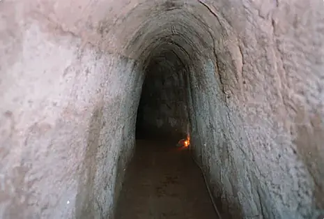 Củ Chi tunnels