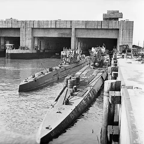 Dora I