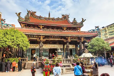 Longshan Temple