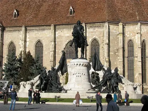 Matthias Corvinus Monument