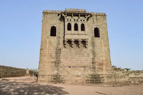 Shivneri Fort